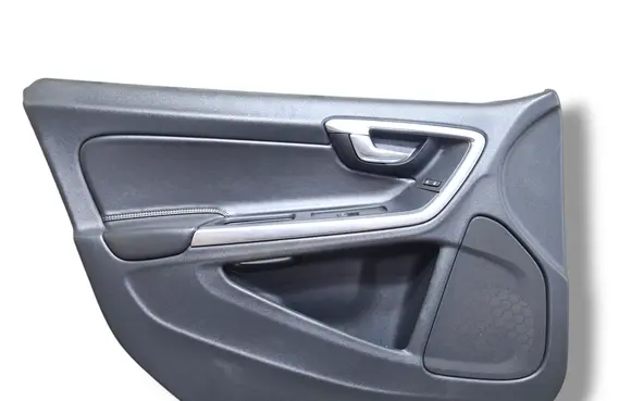 Volvo S60 Front door card panel trim 8635891