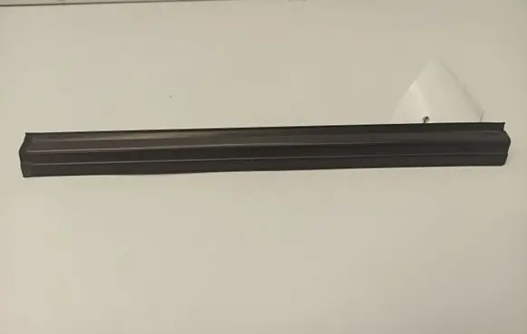 Ford Mustang IV Rear side glass trim 