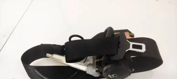 Front seatbelt