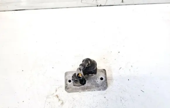 Audi 80 90 S2 B4 Air pressure sensor 0281002018