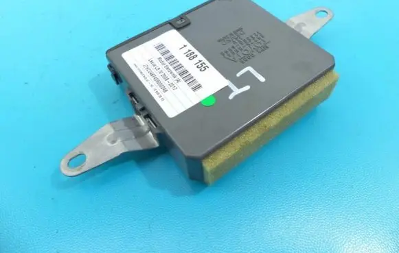 Lexus LS 460 - 600H Central body control module 89225-50041 IMPRK1188155