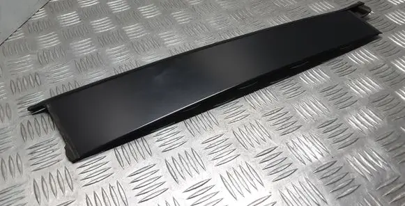 Mercedes-Benz ML W164 Rear door glass trim molding