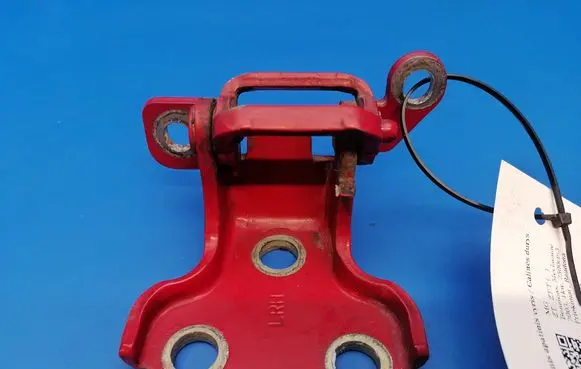 MG ZT - ZT-T Rear door lower hinge
