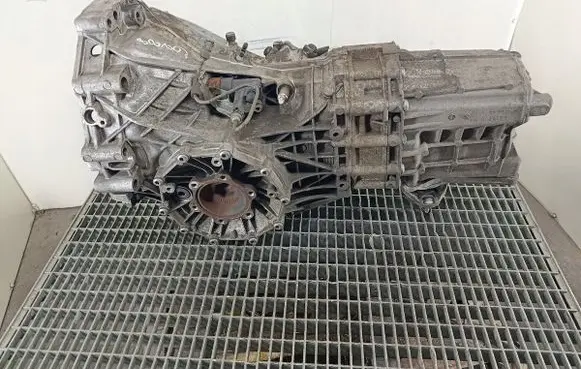 Audi A4 S4 B6 8E 8H Manual 6 speed gearbox FYA