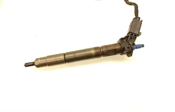 KIA Sorento Fuel injector 338002F000