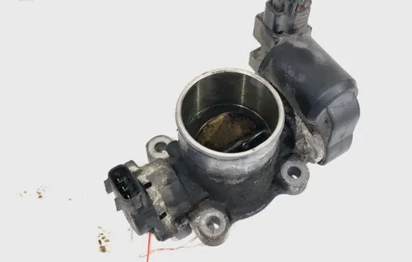 Toyota Corolla E120 E130 Engine shut-off valve 