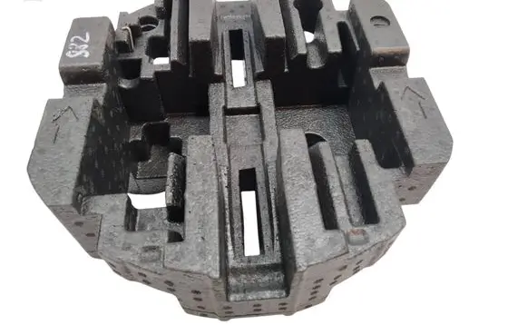 Skoda Octavia Mk4 Spare wheel section trim 5E3012115A