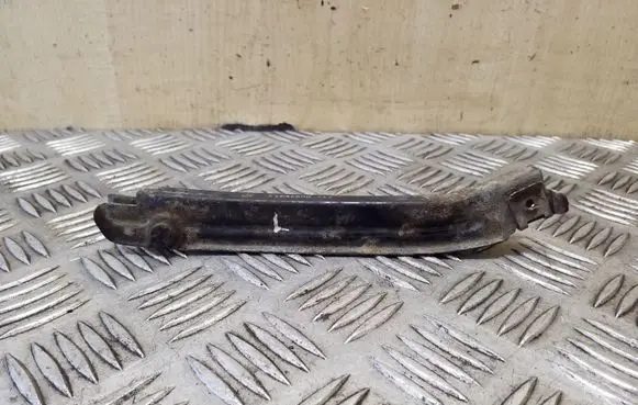 Mercedes-Benz ML W164 Front bumper mounting bracket A1648800314