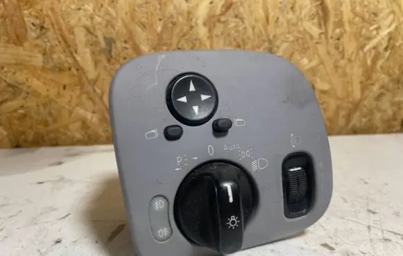 Mercedes-Benz C W203 Light switch A2035450604 24406574726 04058516