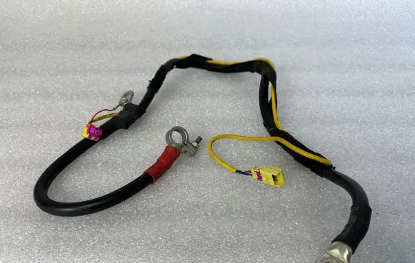 Audi A6 S6 C6 4F Positive cable (battery) 4F0971225F