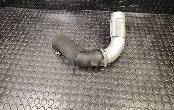 Audi A8 S8 D4 4H Intercooler hose/pipe 4H0145738N 4h0145762E