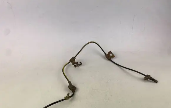 Subaru Outback ABS brake wheel speed sensor 27540AG11