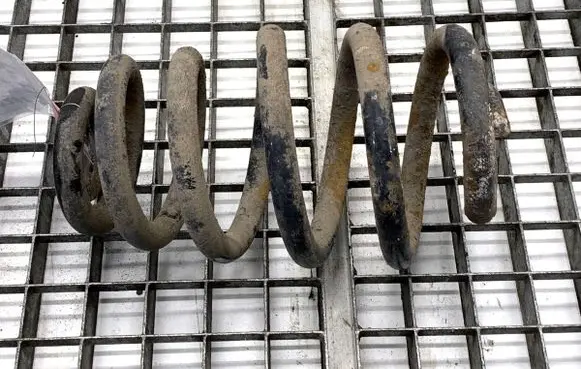 Audi A4 S4 B7 8E 8H Rear coil spring 