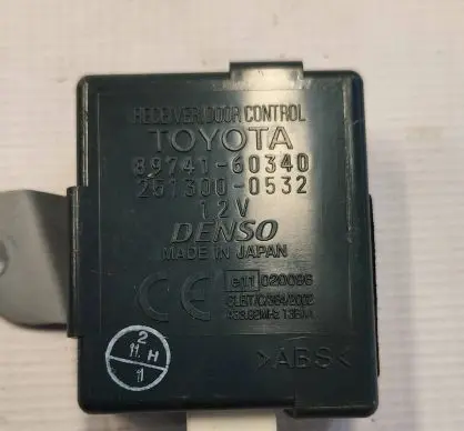 Toyota Land Cruiser (J120) Door central lock control unit/module 8974160340 2513000532 E11020096