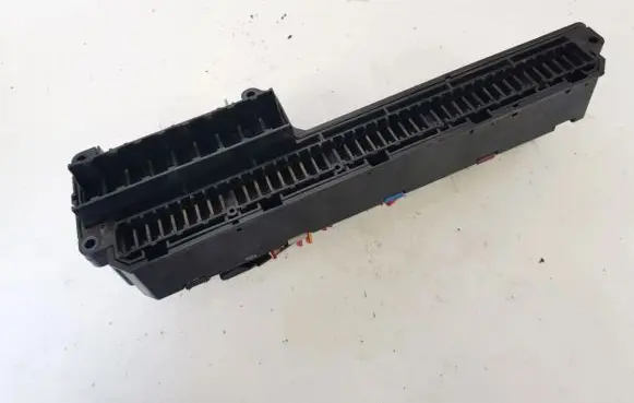 BMW 5 E60 E61 Fuse box set 25613290