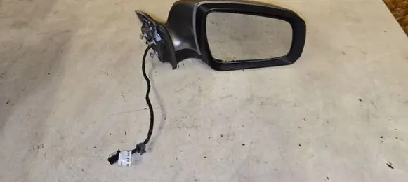 Mercedes-Benz C W204 Front door electric wing mirror A2048100219