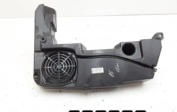 Audi A5 8T 8F Front door speaker 8T8035382
