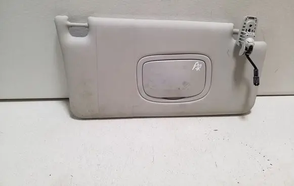 Jeep Renegade Sun visor