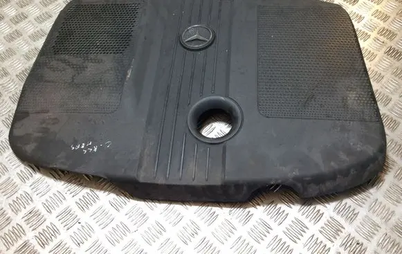 Mercedes-Benz C W204 Engine cover (trim) A6510102167