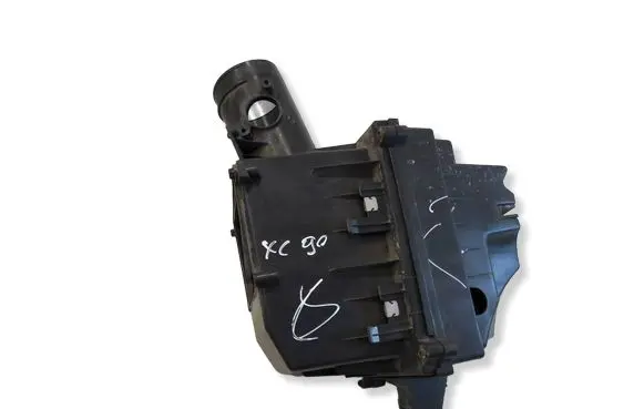 Volvo XC90 Air filter box 30660290