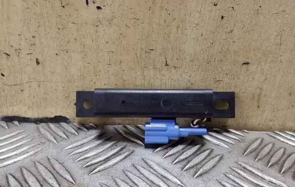 Interior comfort aerial antenna