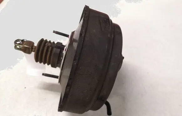 Hyundai Tucson JM Brake booster 61500900 585002E450