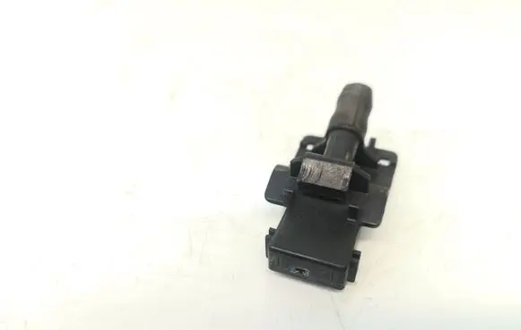 Lexus IS 220D-250-350 Windshield washer spray nozzle 