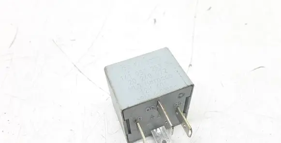 Skoda Octavia Mk2 (1Z) Other relay 141951253B