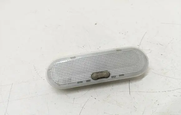 Renault Twingo II Rear seat light 8200074362 81423H