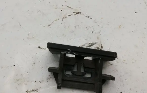 Volkswagen Touareg I Other engine bay part 7L0853238A