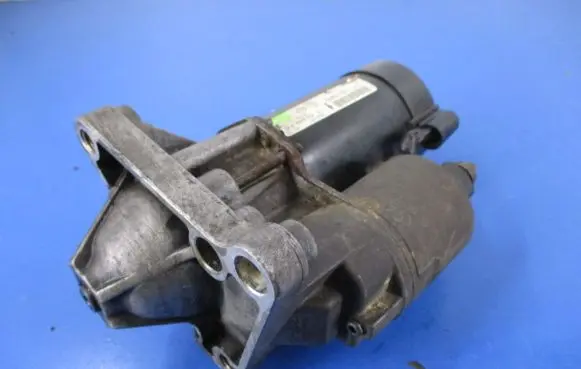 Renault Scenic I Starter motor