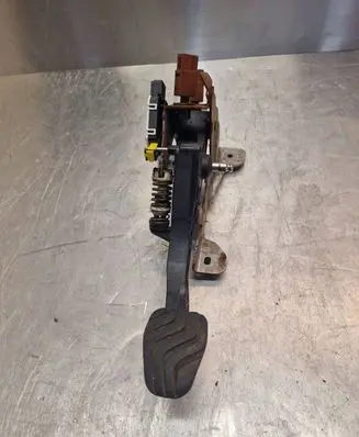 Clutch pedal