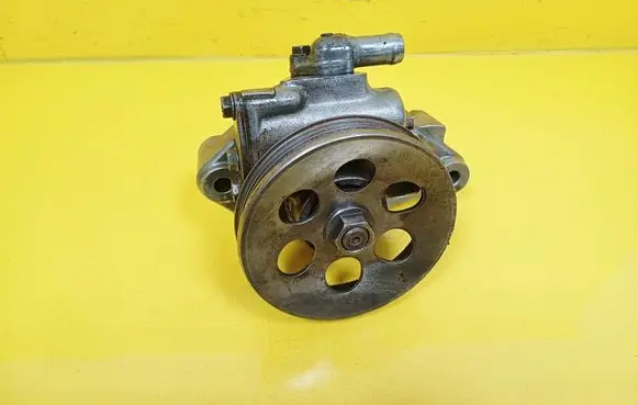 Honda CRX Power steering pump 