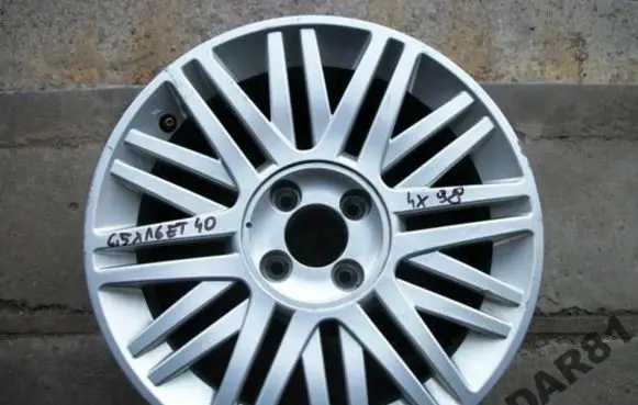 Fiat Punto (199) R16 alloy rim 