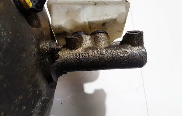 Fiat Punto (176) Master brake cylinder