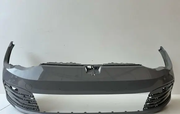 Volkswagen Golf VIII Front bumper 5H0807221J