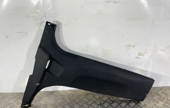 KIA Sorento (B) pillar trim (bottom)