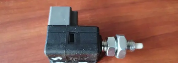 Hyundai ix20 Brake pedal sensor switch