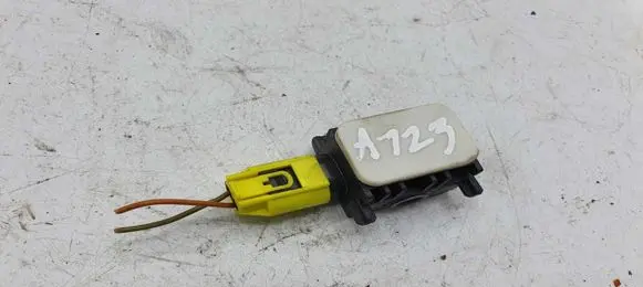 Mercedes-Benz ML W164 Airbag deployment crash/impact sensor 251005402045