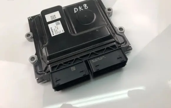 Volvo S90, V90 Engine control unit/module ECU 32242005