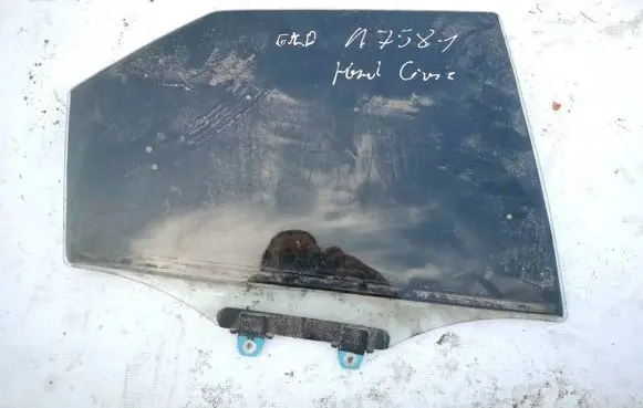 Honda Civic Rear door window glass