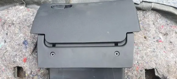 Opel Vectra B Glove box set 90503555 24807