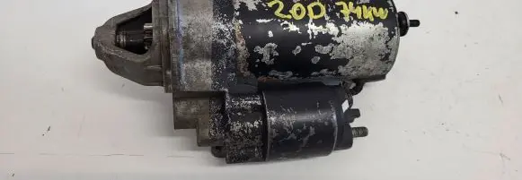 Opel Zafira A Starter motor 2339303220720