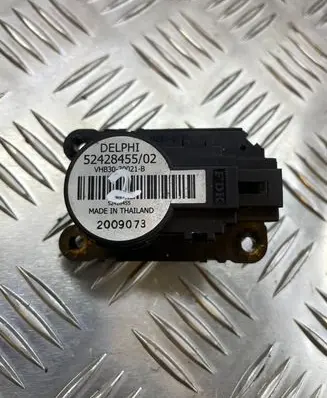 Opel Insignia A Air flap motor/actuator 52428455