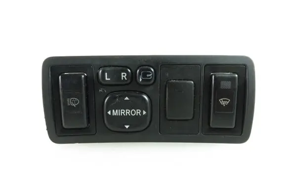 Toyota Avensis T250 Wing mirror switch 183575