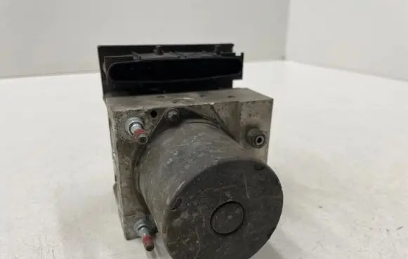 Toyota Verso ABS Pump 445400F060 0265252275 5647L8170713