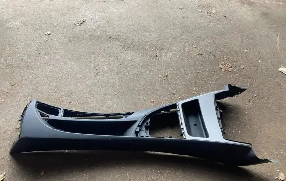 BMW 1 E81 E87 Center console 7122225 7136190 7078562