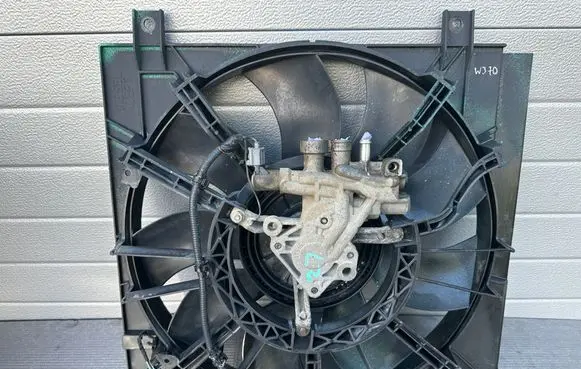Jeep Grand Cherokee (WJ) Electric radiator cooling fan 52079967AE