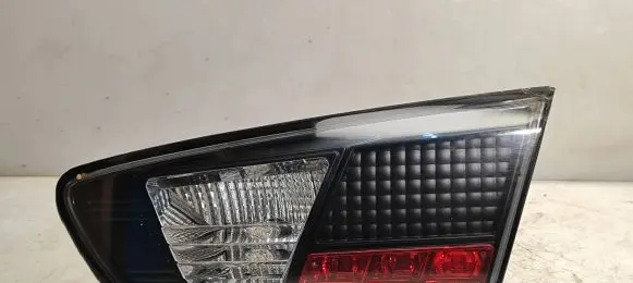 Mitsubishi Lancer VIII Tailgate rear/tail lights SK1620MEV03