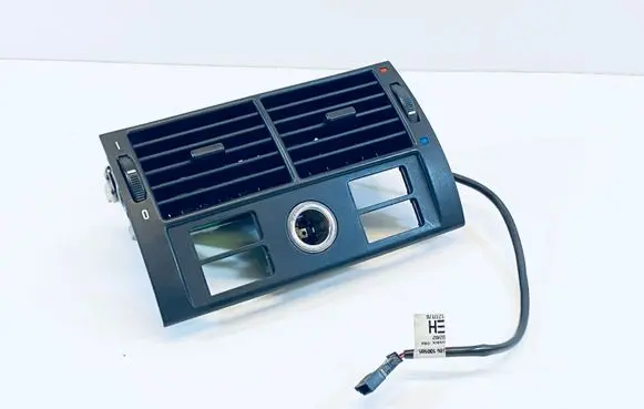 BMW X5 E53 Rear air vent grill 8370910